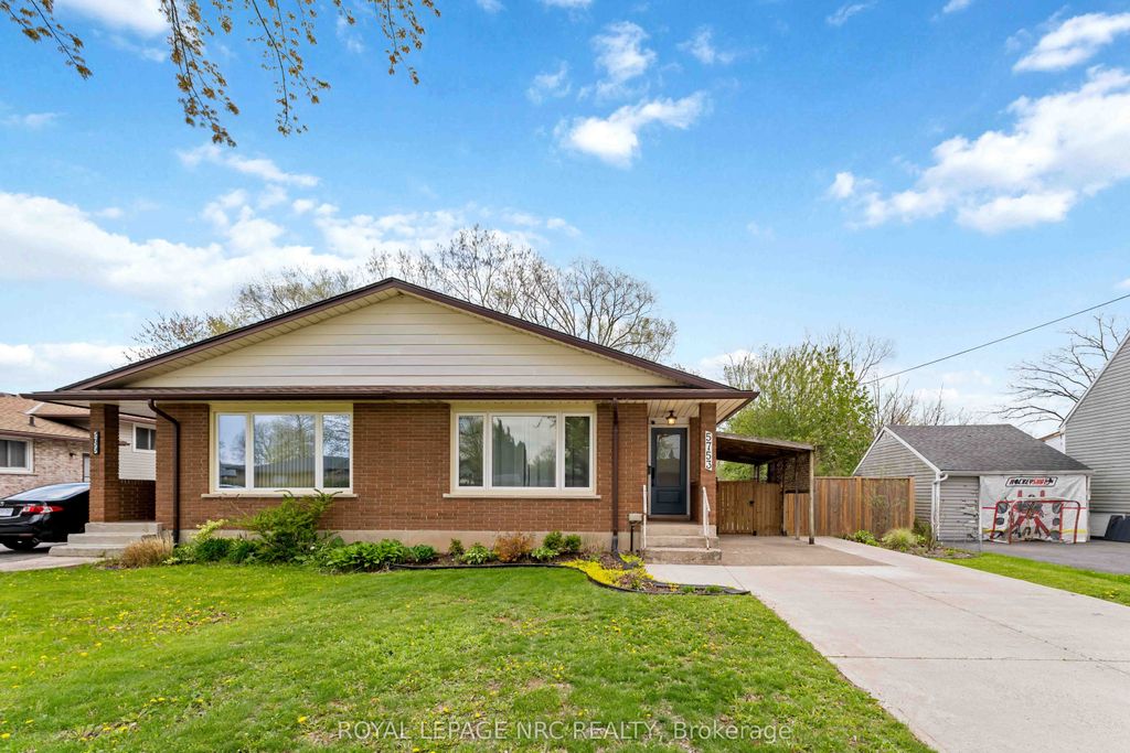 Photo of 5753 Vine Street, Niagara Falls, ON L2J 1K8 (MLS # X13113610)