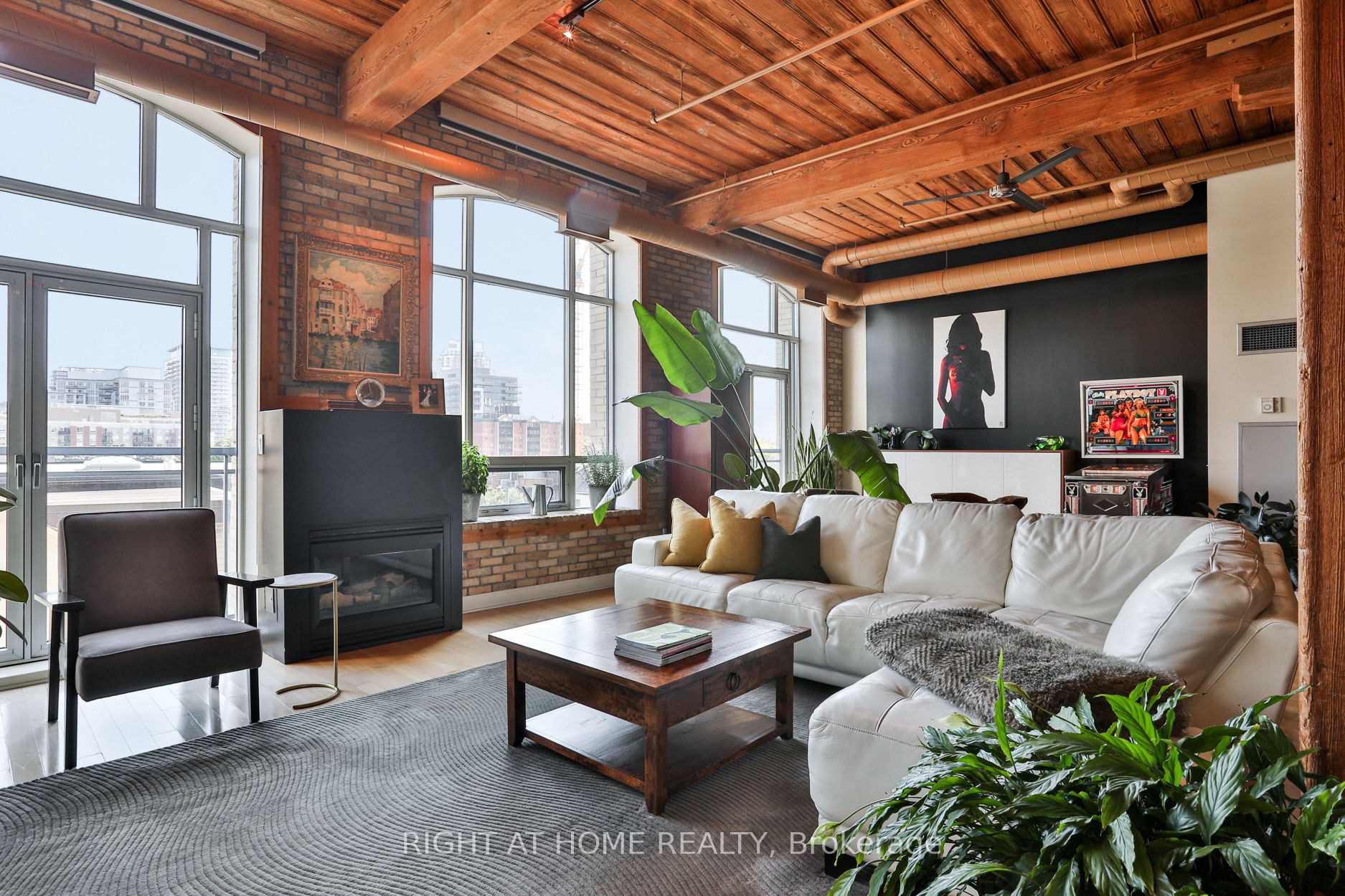 993 Queen Street W 310