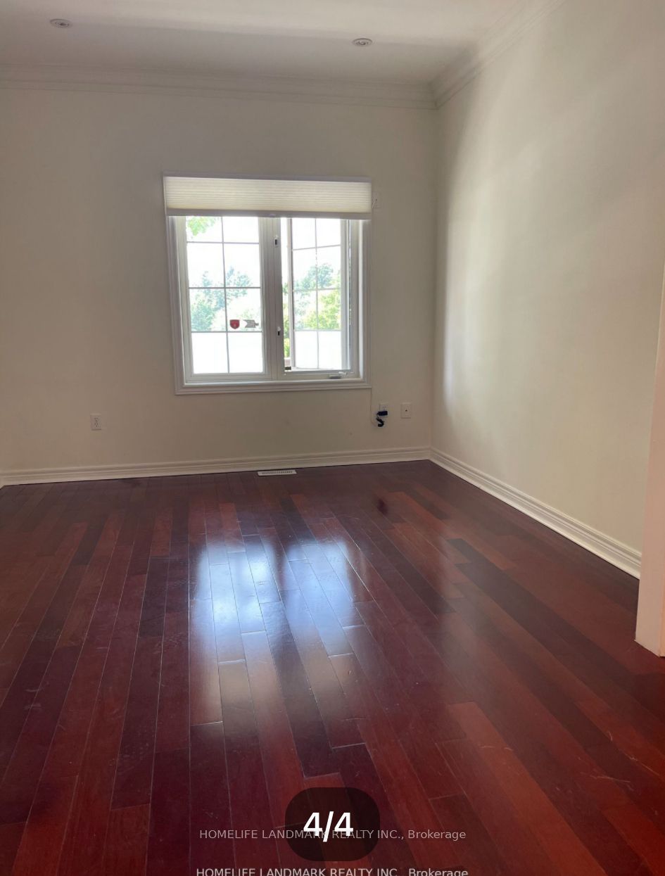 543 South Unionville Avenue