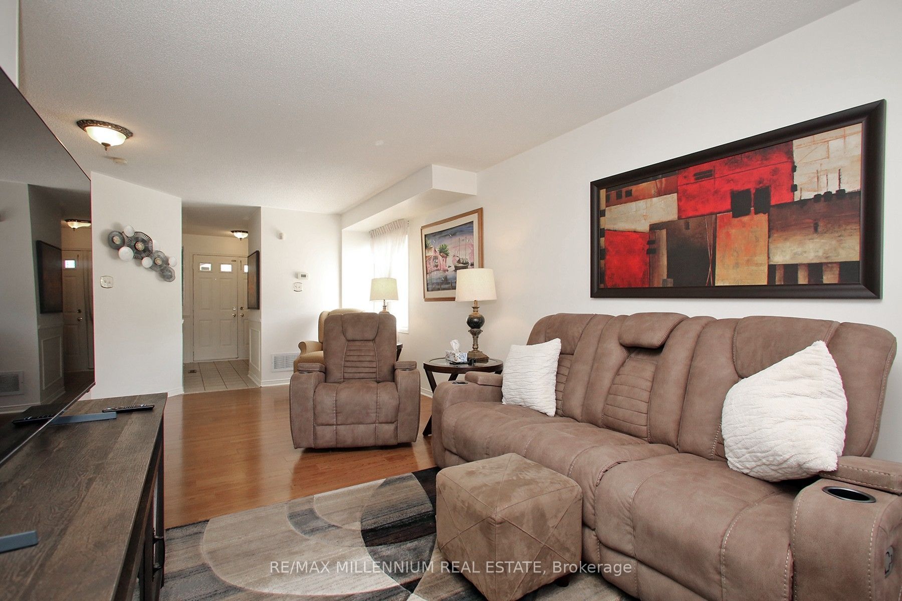 20 Kenwood Drive 20
