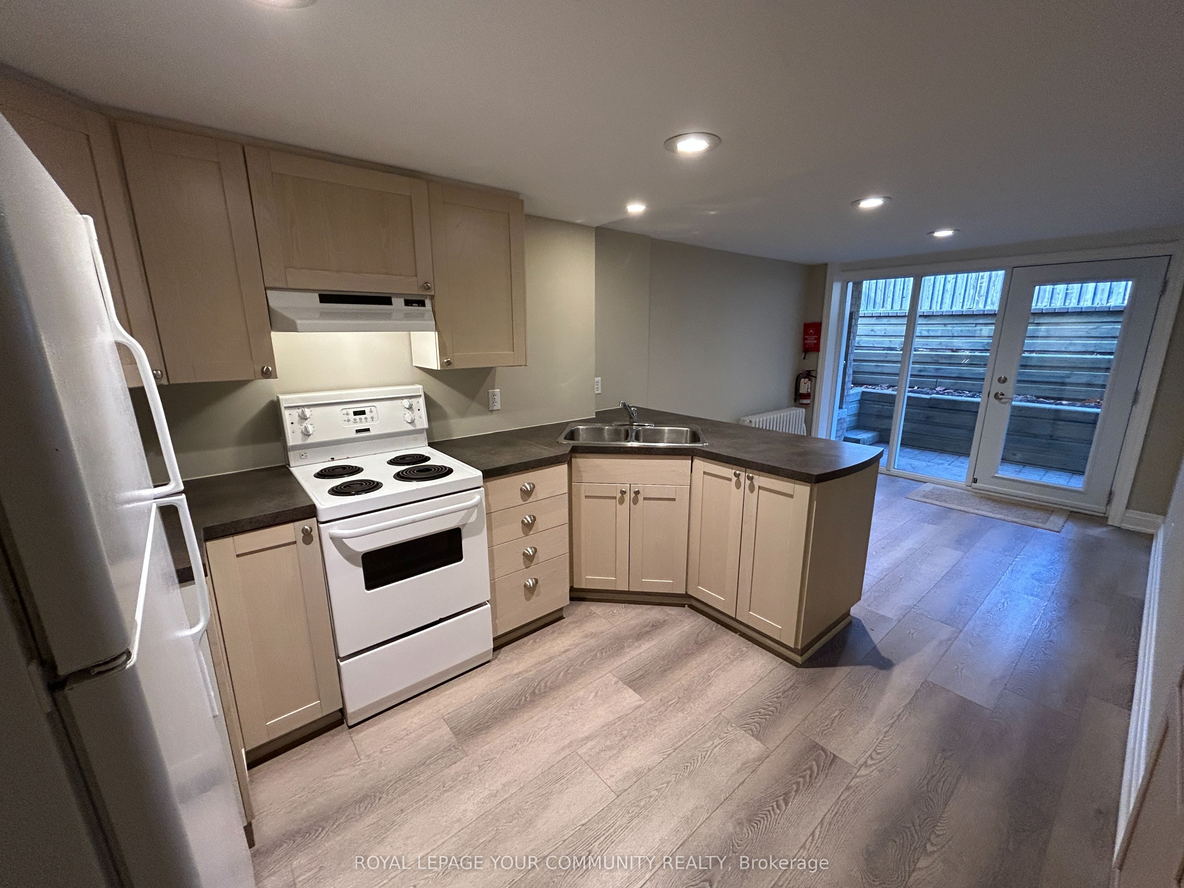 2 Rougecrest Drive Lower