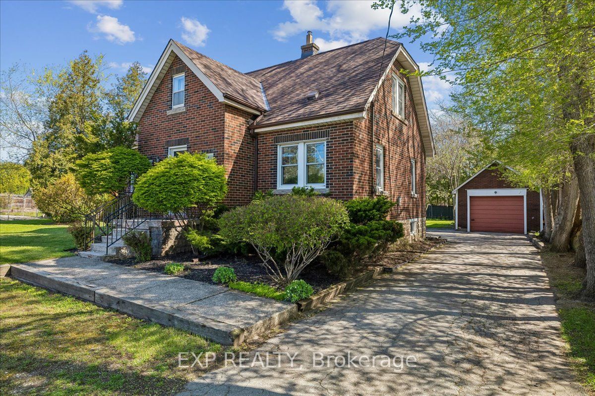 1025 KING Road