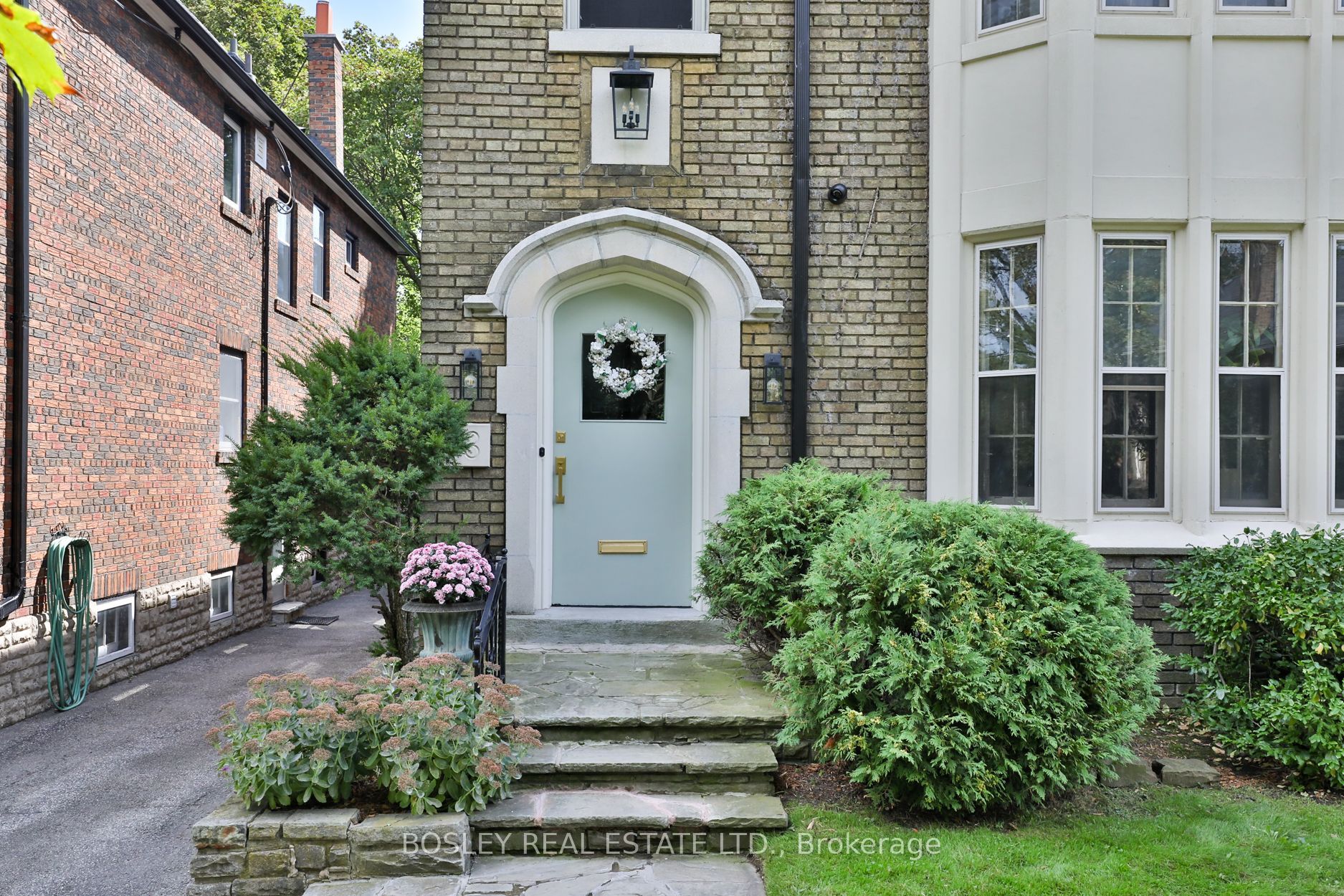 43 Whitehall Road