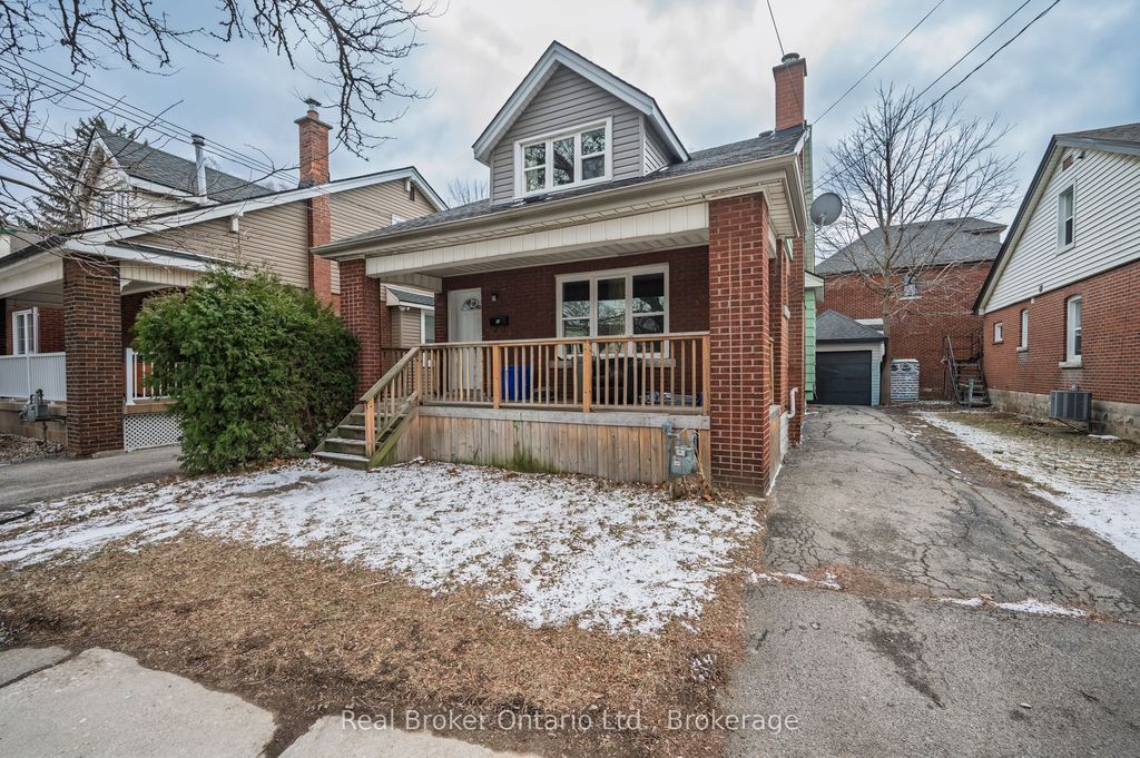 Photo of 43 Sterling Street, Hamilton, ON L8S 4H6 (MLS # X12932668)