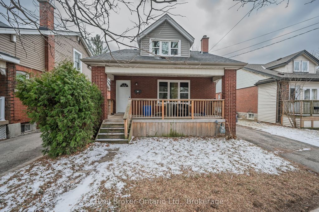 Photo of 43 Sterling Street, Hamilton, ON L8S 4H6 (MLS # X12932668)