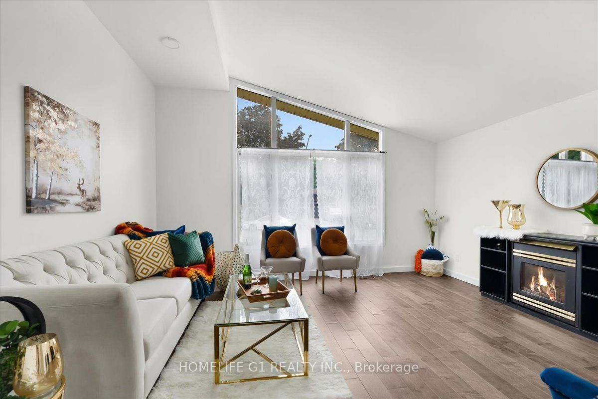 19 Milton Avenue W