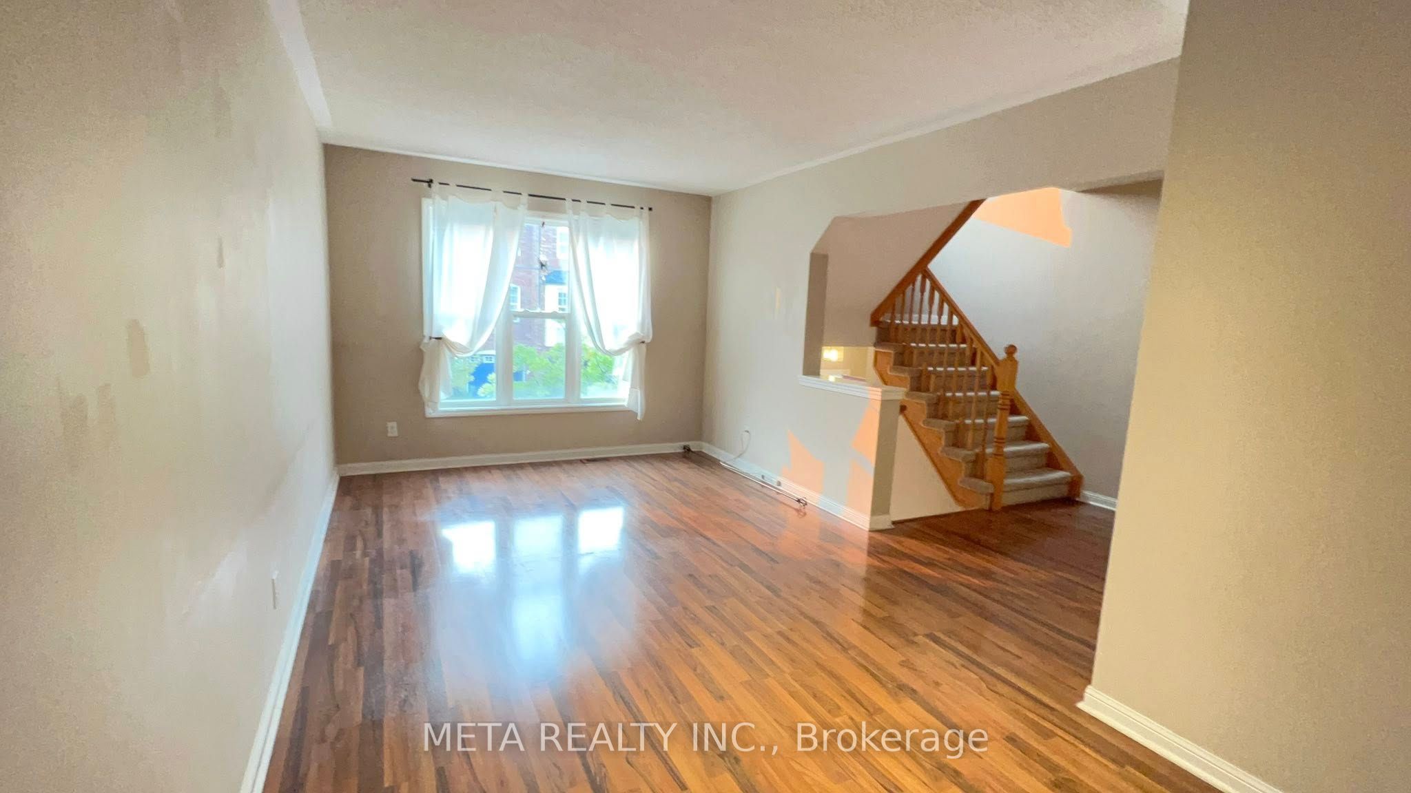 5980 Whitehorn Avenue N 156