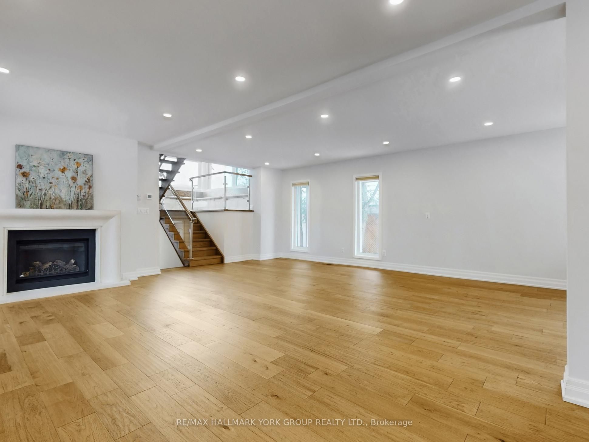 21 Willowbank Avenue