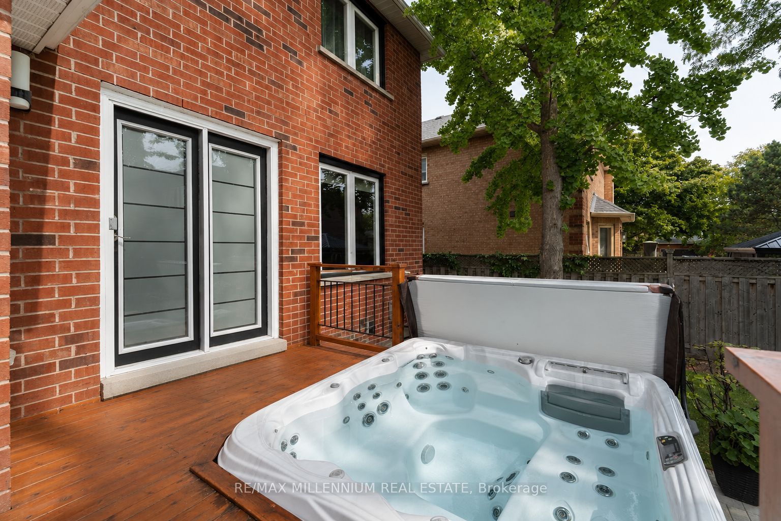 2776 Rosewood Lane