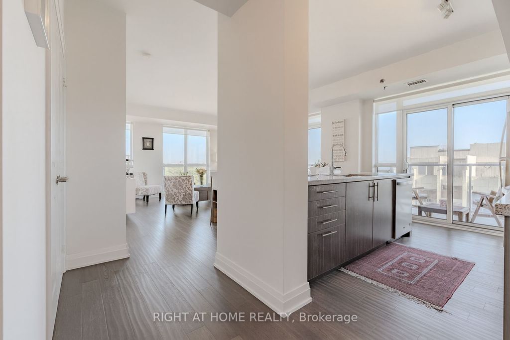 Photo of 55 Speers Road #1603, Oakville, ON L6K 0H9 (MLS # W12455777)