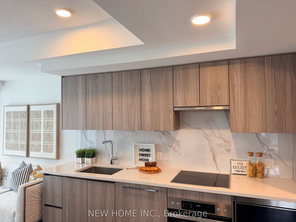 Photo of 3 Concord Cityplace Way #1703, Toronto, ON M5V 0X4 (MLS # C12702042)