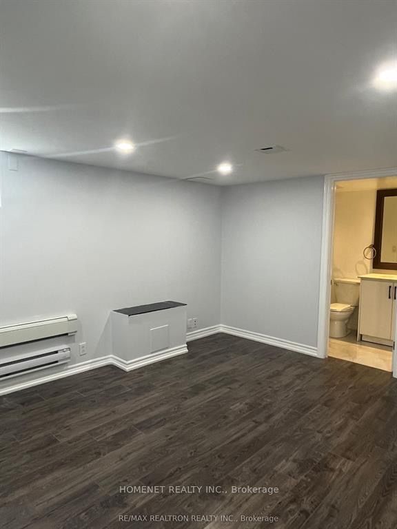 20 Wales Avenue W Basement
