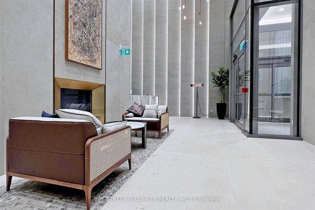 Photo of 1000 Portage Parkway S #1809, Vaughan, ON L4K 0L1 (MLS # N12869088)