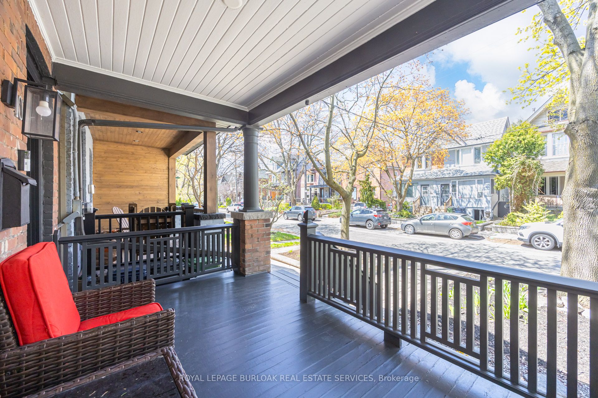 103 Harcourt Avenue