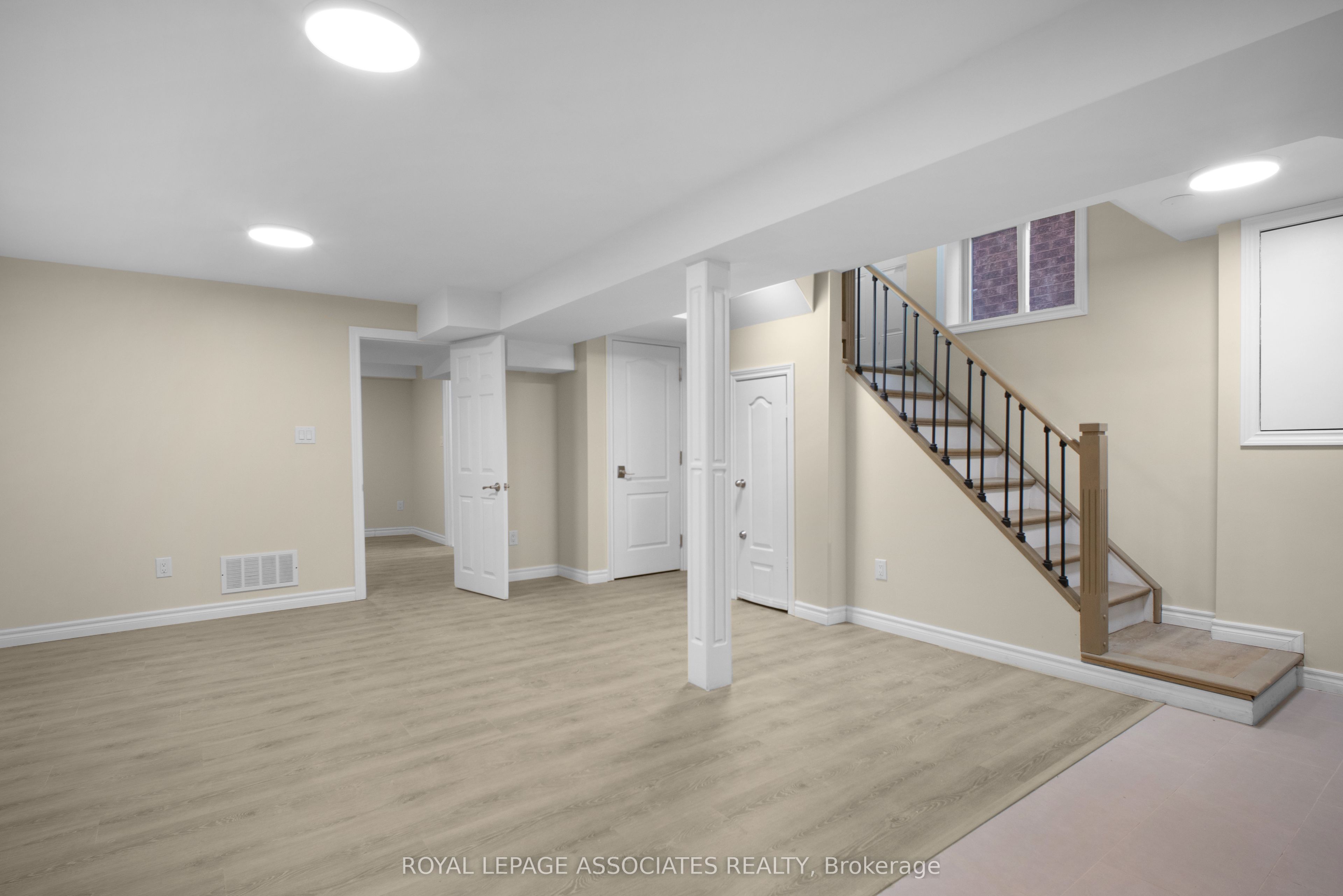 6120 Clover Ridge Crescent BSMT