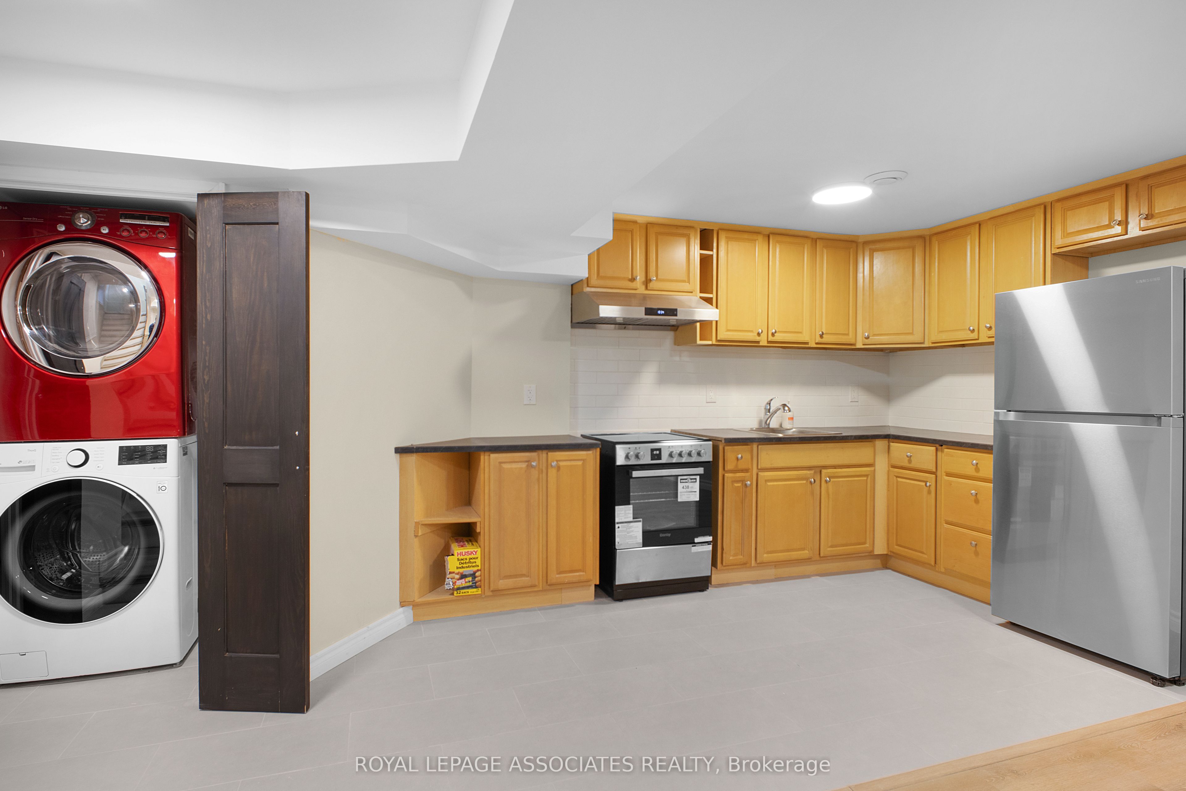 6120 Clover Ridge Crescent BSMT