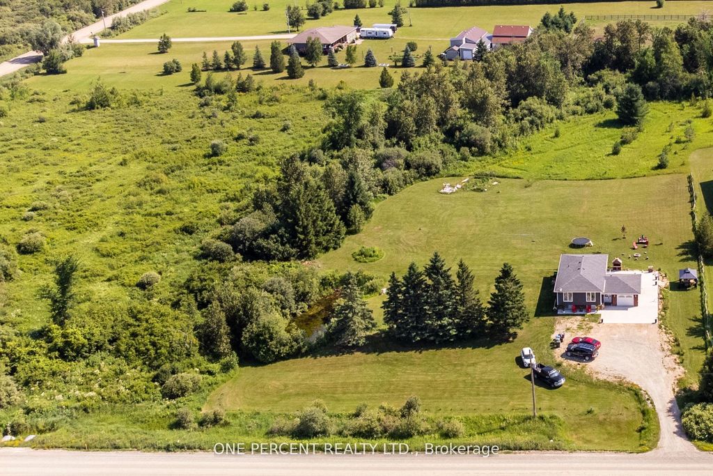 Photo of 752809 Southgate 75 Side Road, Southgate, ON N0C 1L0 (MLS # X12789016)