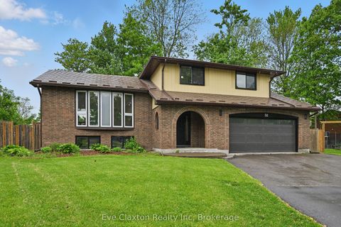 50 Sherwood Forest Trail Welland ON L3C 5X6