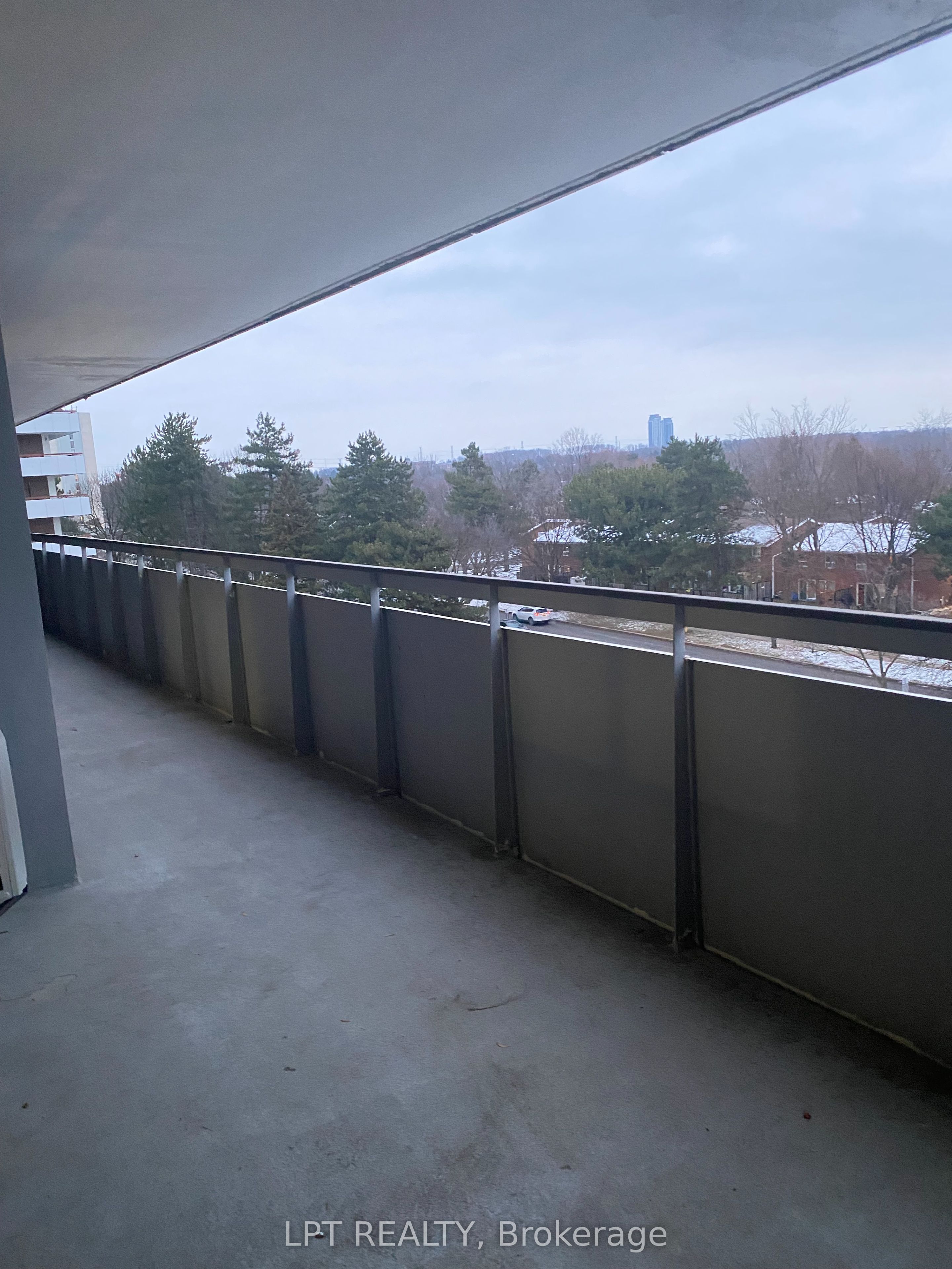 80 Inverlochy Boulevard 504