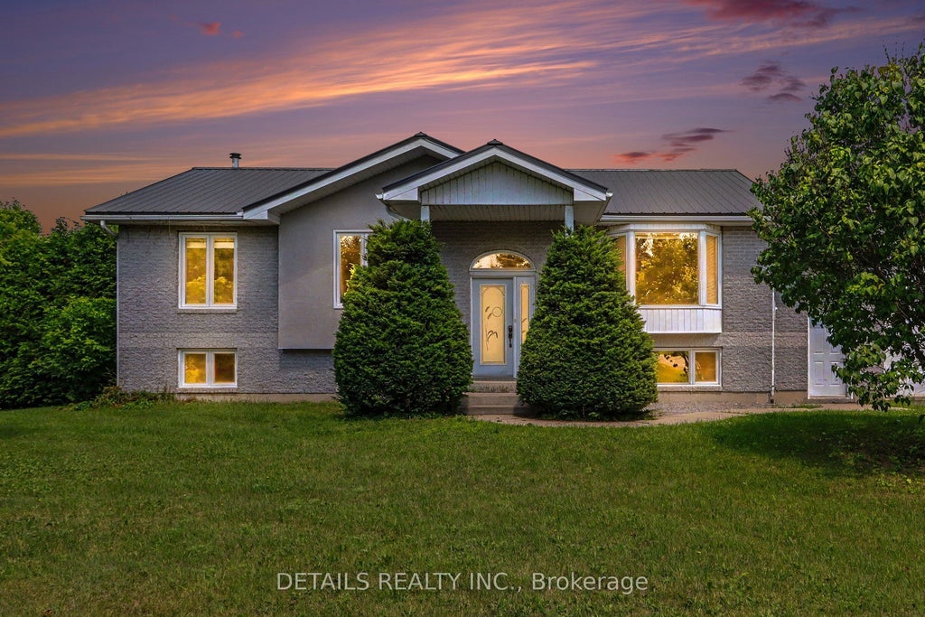 Photo of 559 Main Street, North Grenville, ON K0G 1S0 (MLS # X13539428)