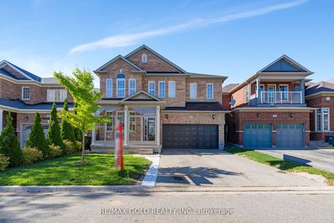 82 Amaranth Crescent Brampton ON L7A 0L4