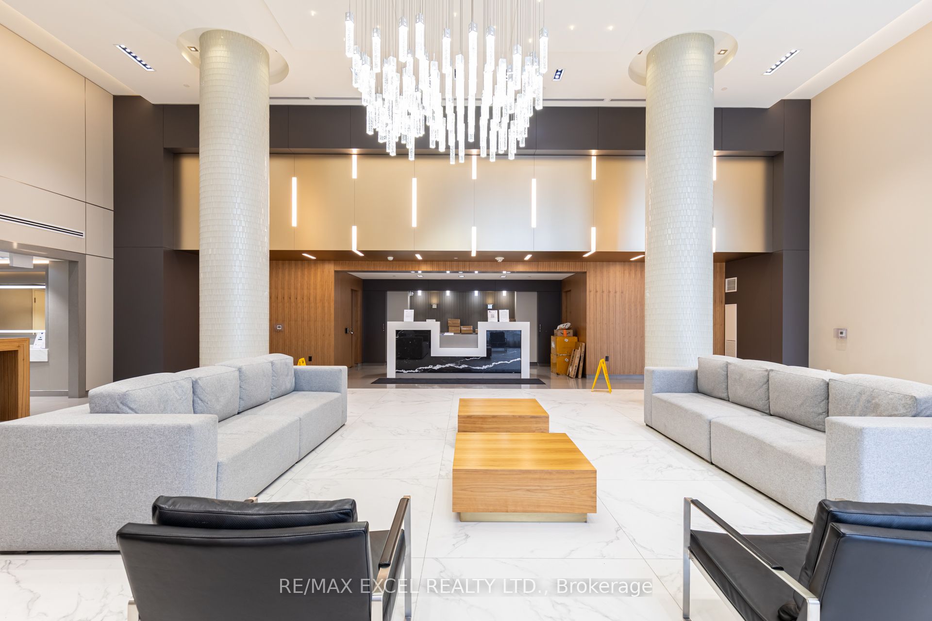 85 Oneida Crescent 1006