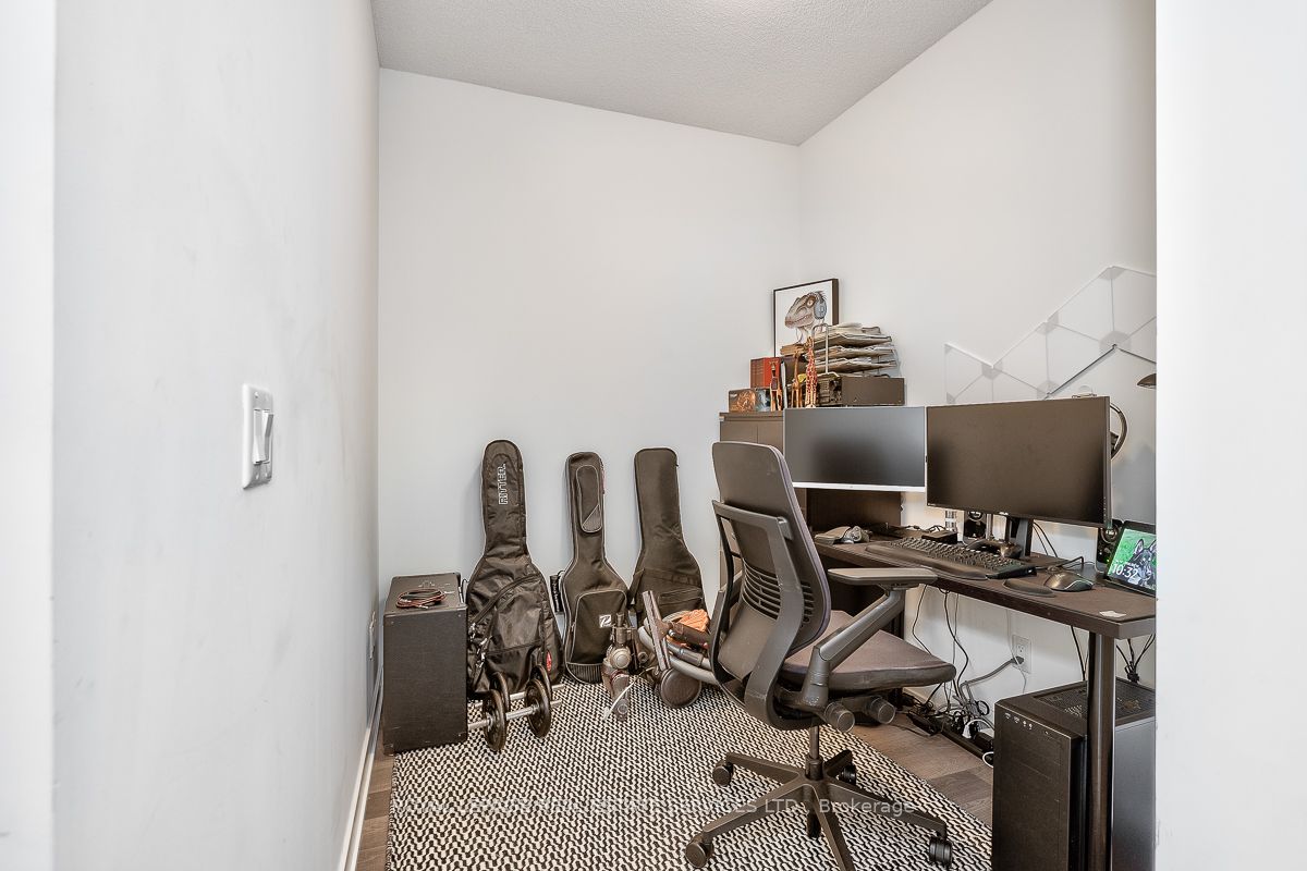 5230 Dundas Street 430