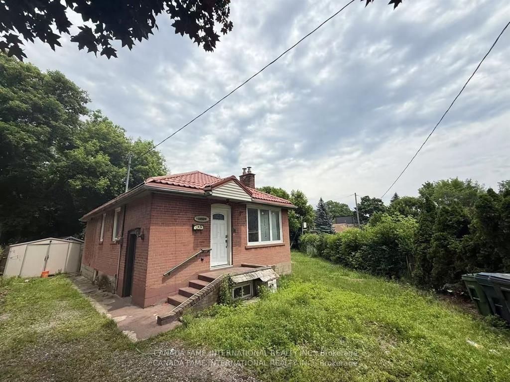 Photo of 1 Lundy Avenue, Toronto, ON M6S 4S8 (MLS # W12453257)