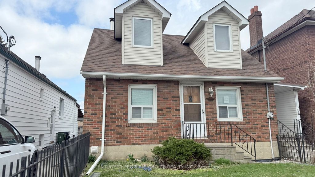 Photo of 136 Northland Avenue, Toronto, ON M6N 2E2 (MLS # W12985878)