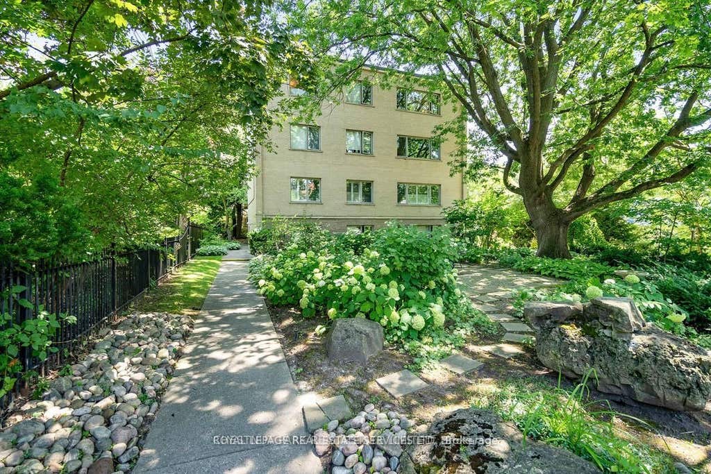 Photo of 31 Rosedale Road #103, Toronto, ON M4W 2P5 (MLS # C13492810)