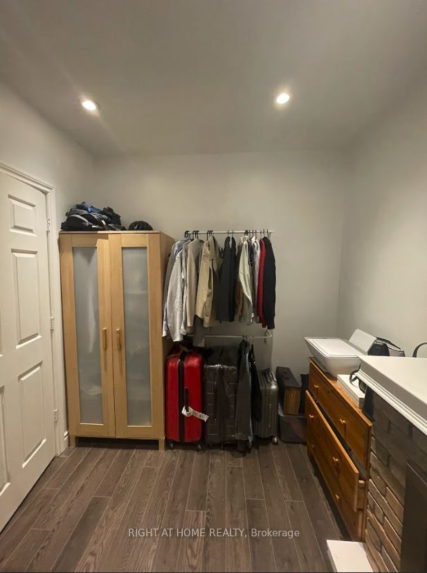 75 Bartlett Avenue Main