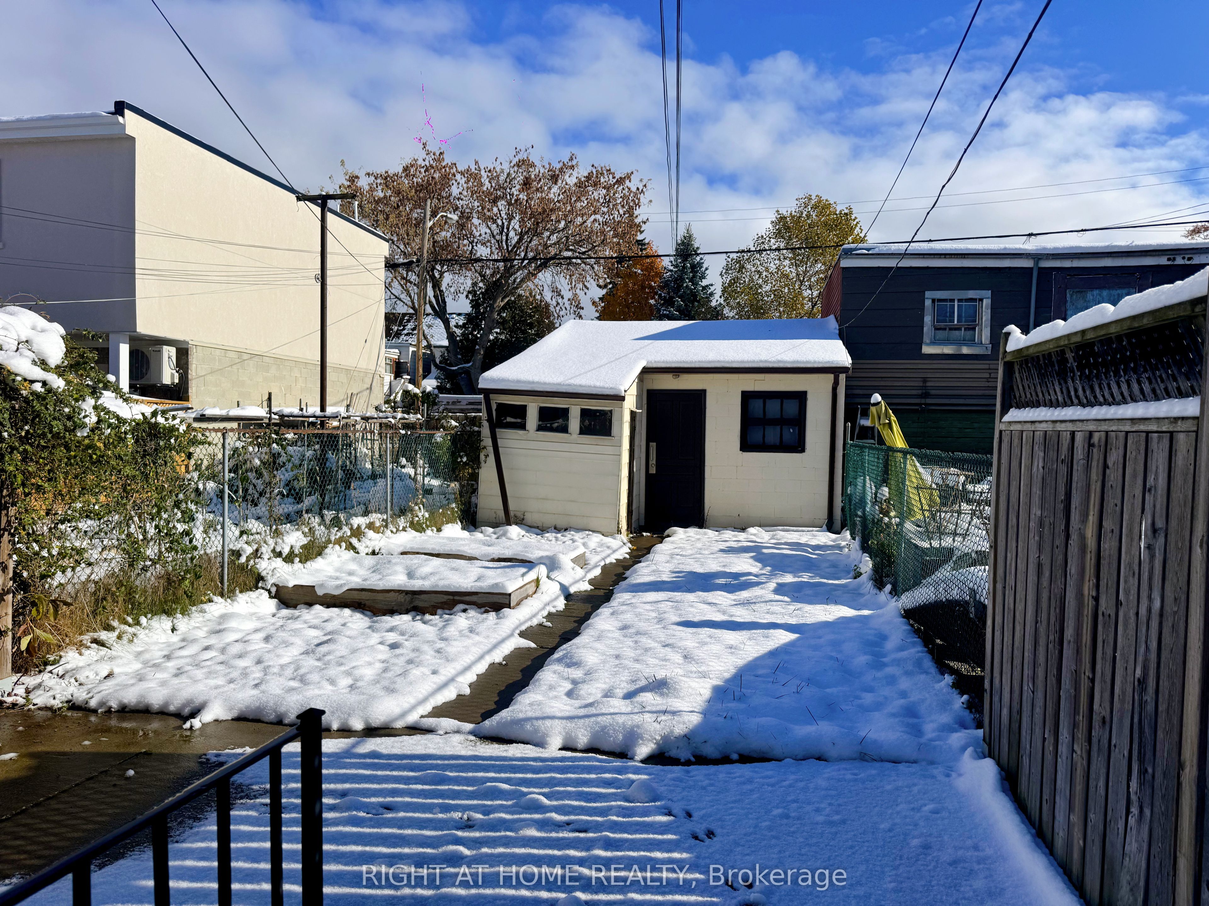 75 Bartlett Avenue Main