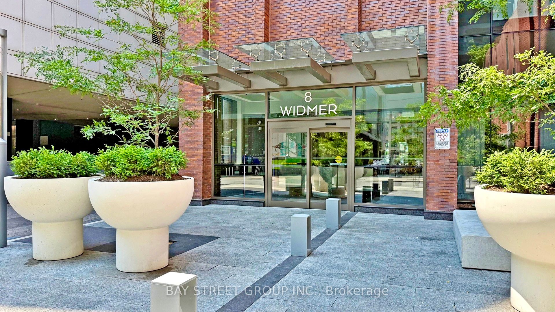 8 Widmer Street 2508