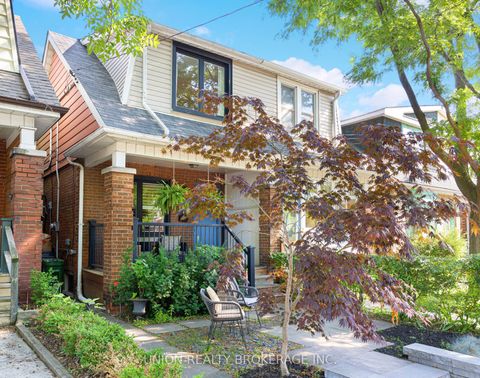152 Milverton Boulevard Toronto ON M4J 1V3