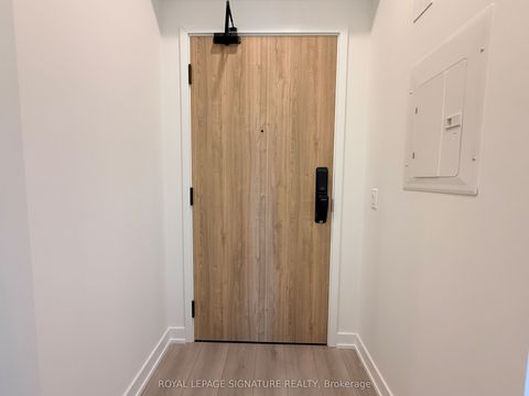 1 Fairview Road E 313 Mississauga ON L5A 4C6