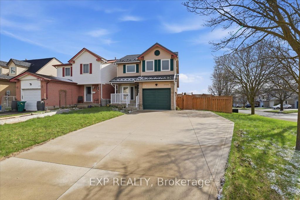 Photo of 530B Rosemeadow Crescent, Waterloo, ON N2T 2A1 (MLS # X13028324)