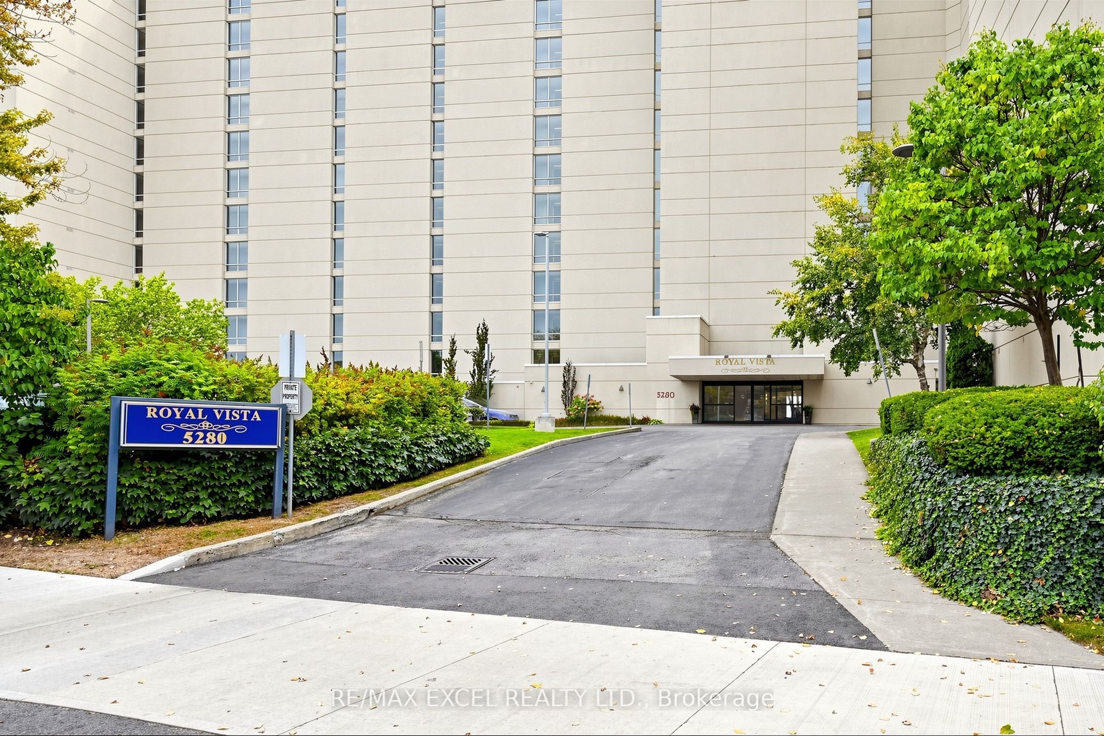 5280 Lakeshore Road 607