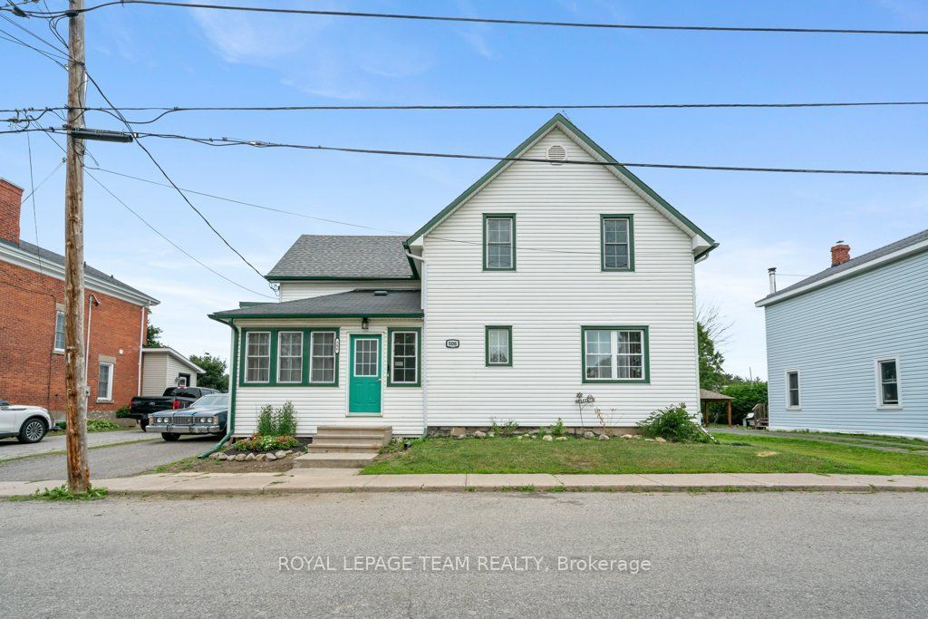 Photo of 506 Victoria Street, North Dundas, ON K0C 2K0 (MLS # X13595444)