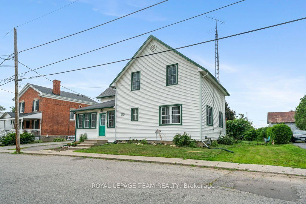Photo of 506 Victoria Street, North Dundas, ON K0C 2K0 (MLS # X13595444)