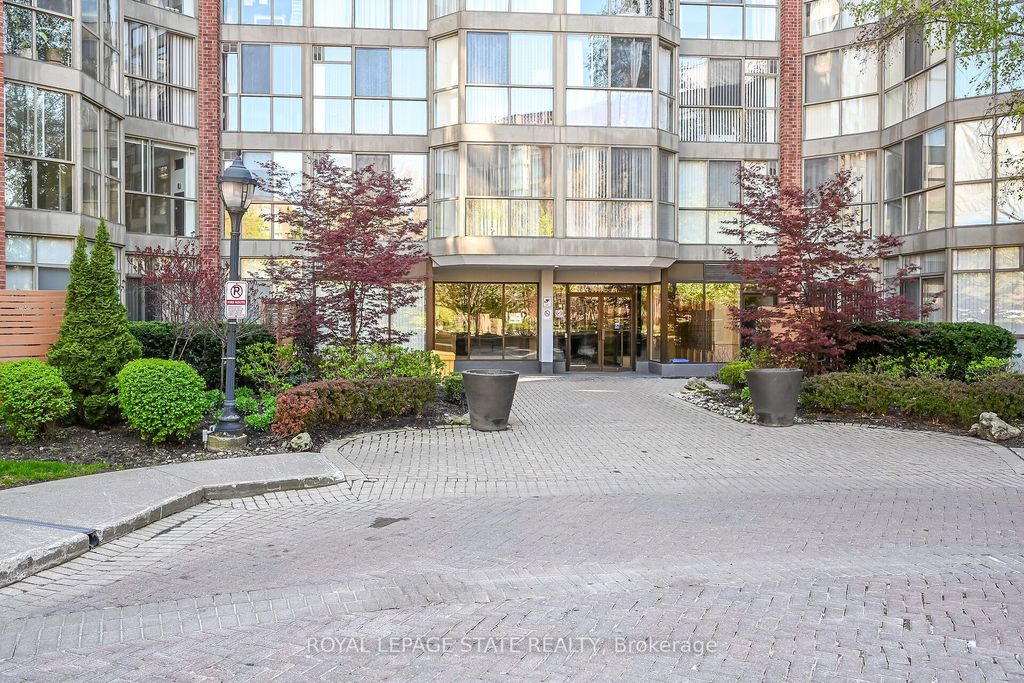 Photo of 22 Southport Street #224, Toronto, ON M6S 4Y9 (MLS # W12426435)