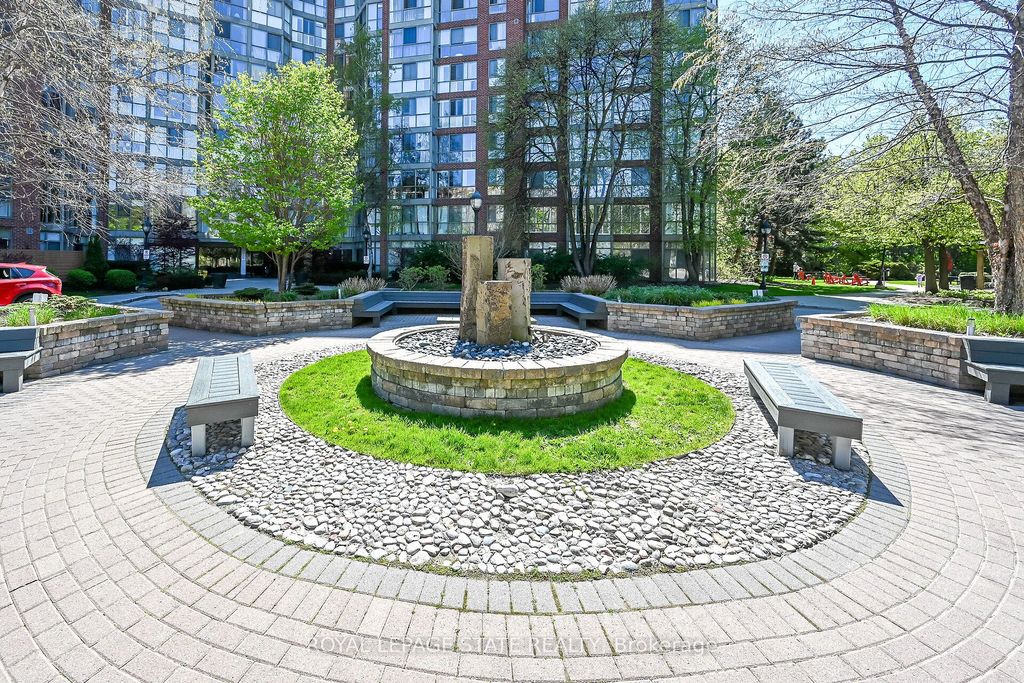 Photo of 22 Southport Street #224, Toronto, ON M6S 4Y9 (MLS # W12426435)