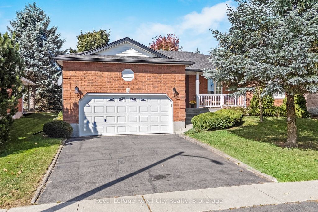 Photo of 120 Bernardi Crescent, Guelph/Eramosa, ON N0B 2K0 (MLS # X12550108)
