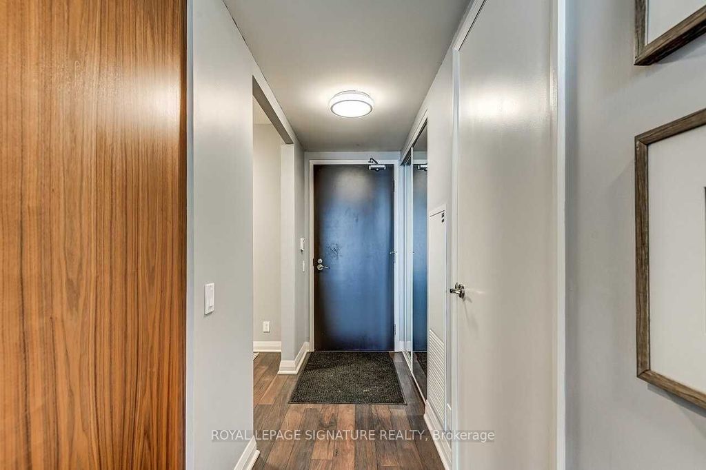 Photo of 5 Valhalla Inn Road #2405, Toronto, ON M9B 0B1 (MLS # W12584534)