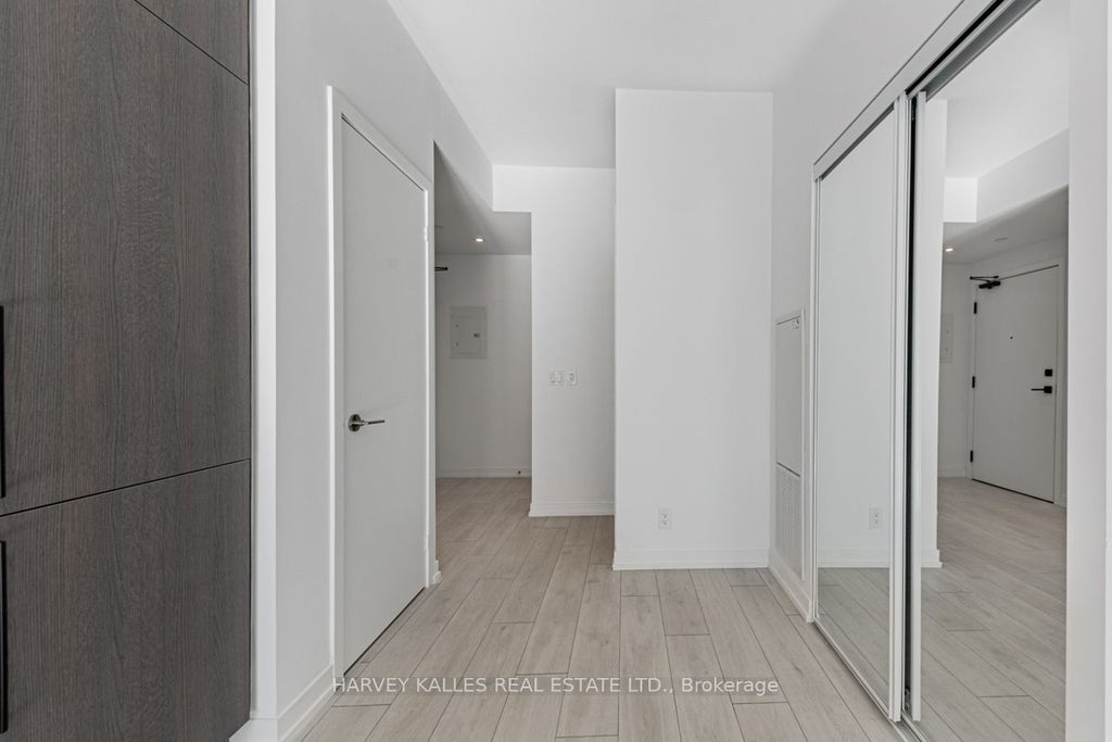 Photo of 55 Mercer Street #1711, Toronto, ON M5V 3W2 (MLS # C13525848)