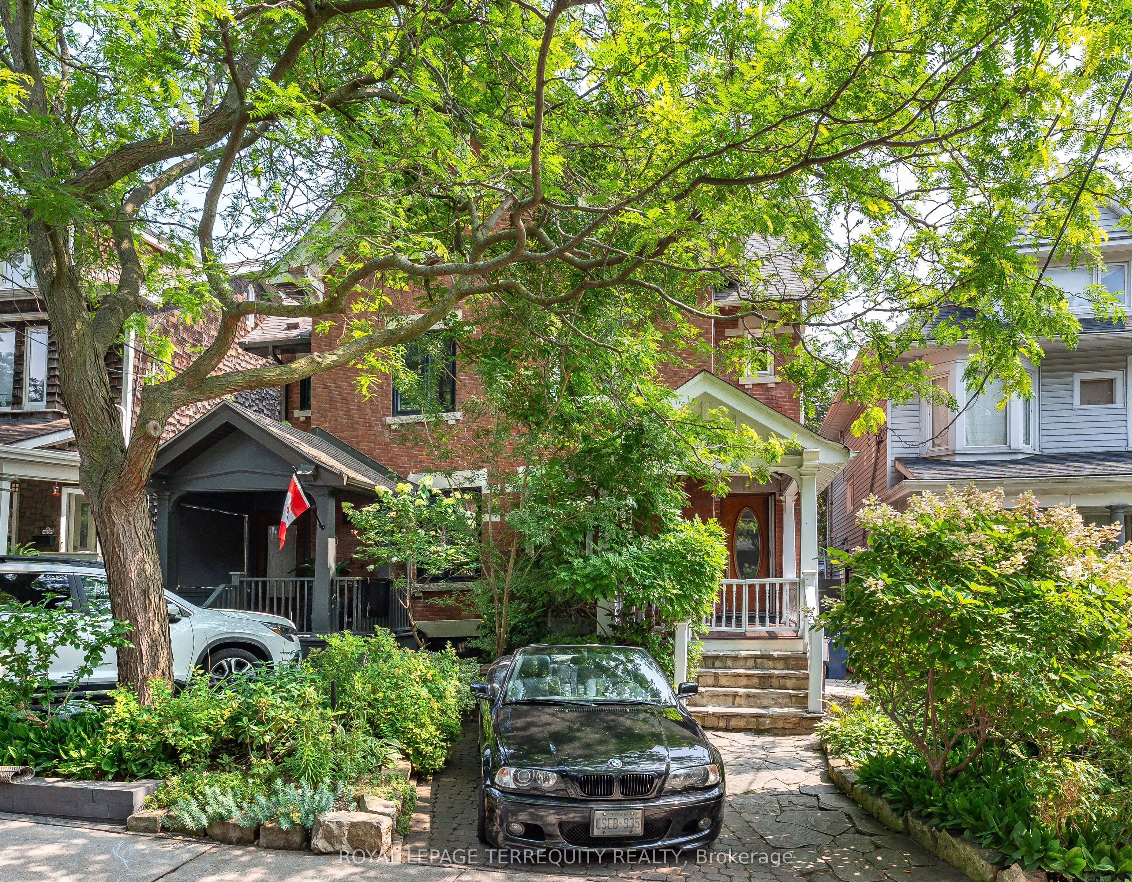 89 Leuty Avenue