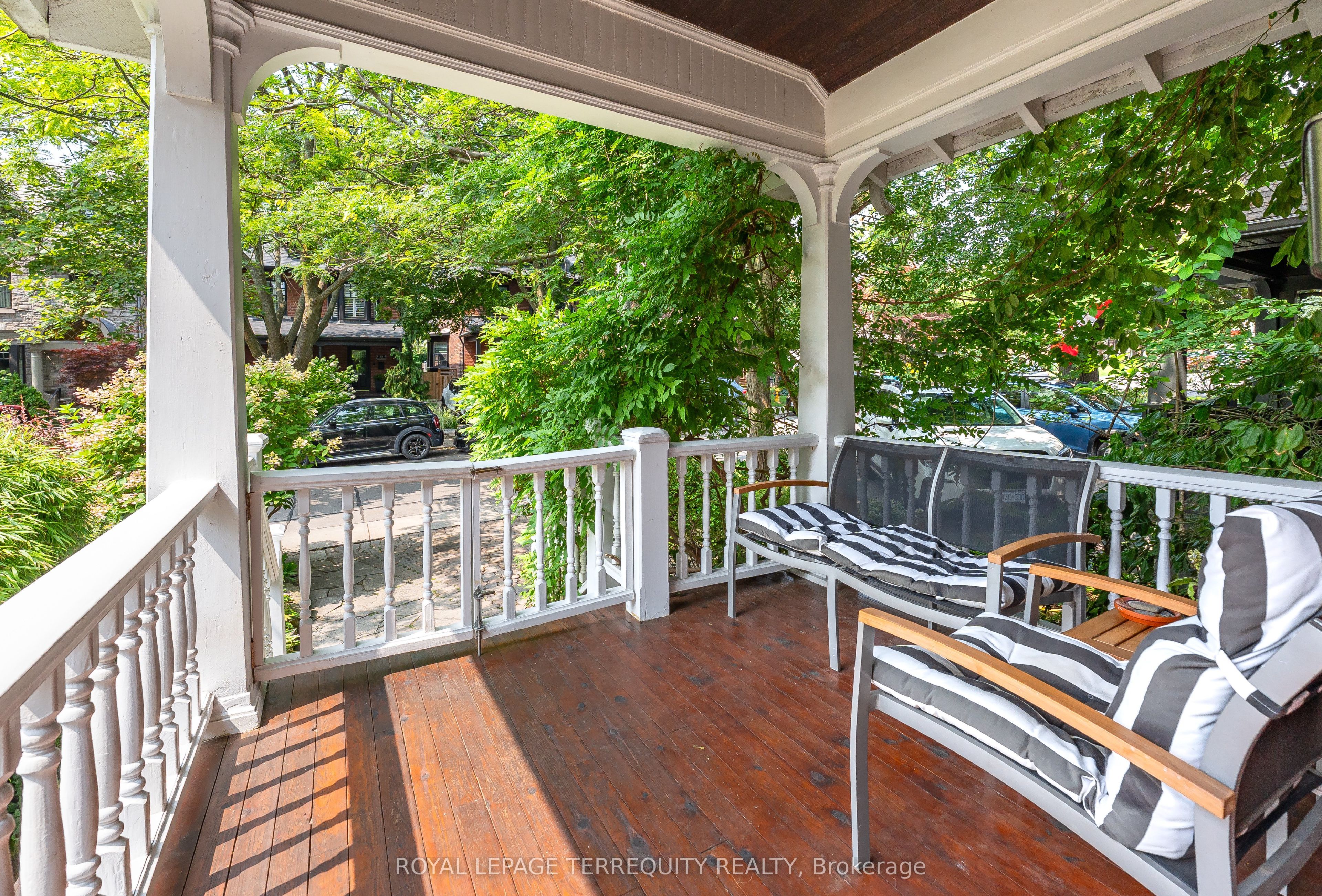 89 Leuty Avenue