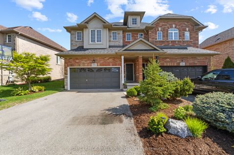 2362 Stone Glen Crescent Oakville ON L6M 0C7