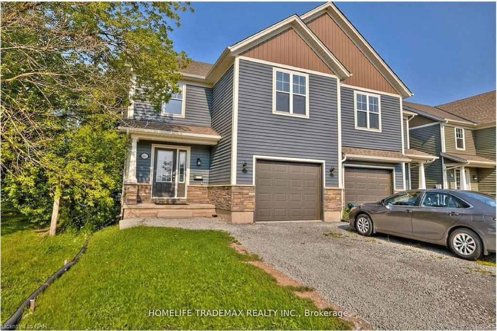 Photo of 593 First Avenue, Welland, ON L3C 1Z2 (MLS # X12492048)