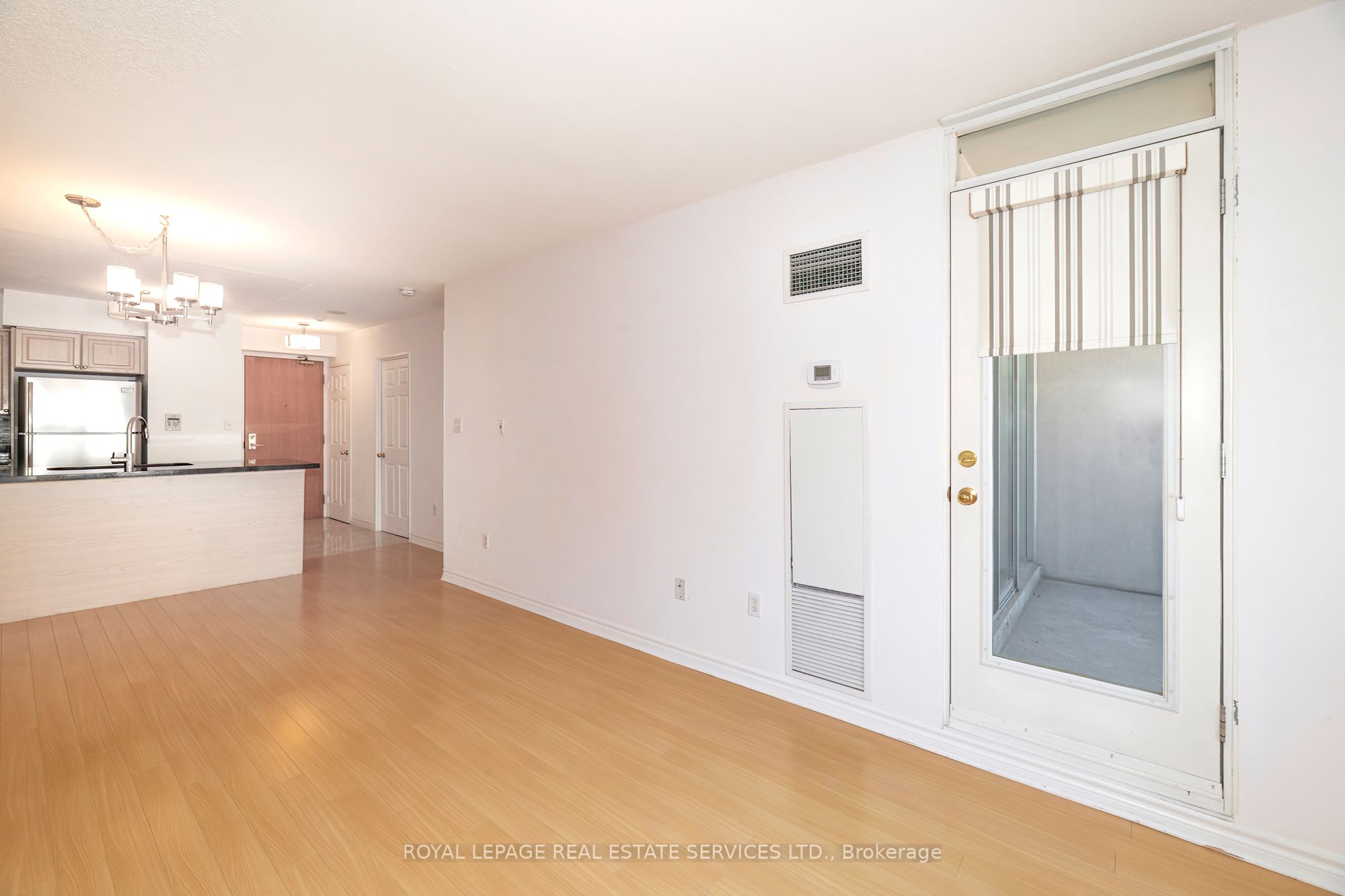 195 Merton Street 212