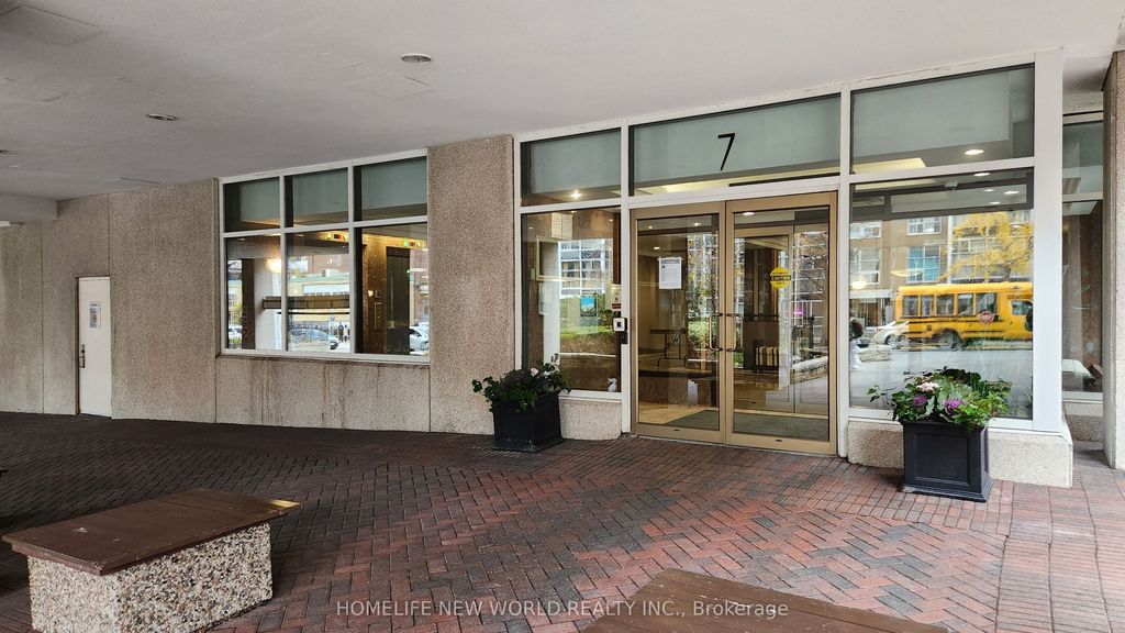 Photo of 7 Broadway Avenue #PH-F, Toronto, ON M4P 3C5 (MLS # C13216376)